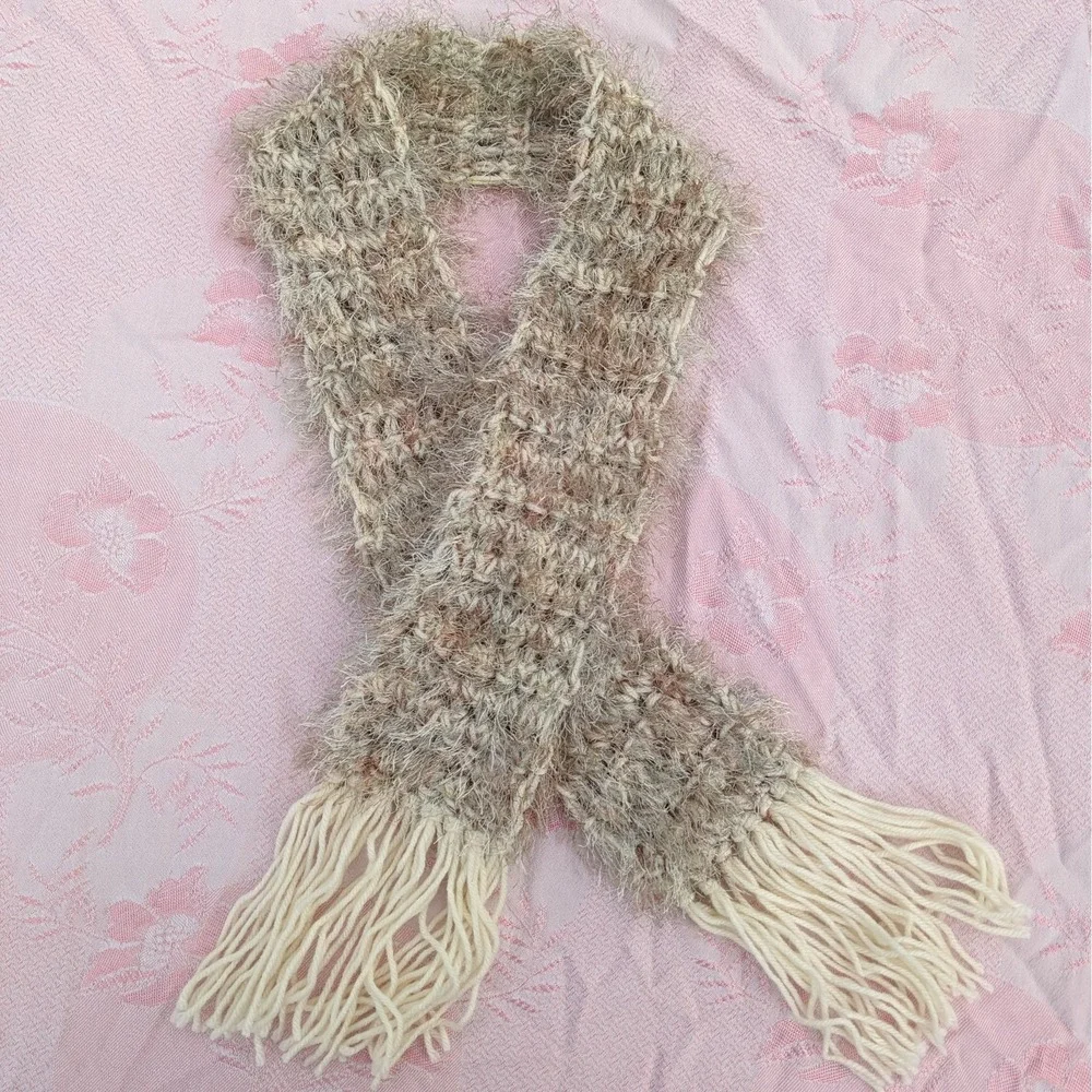Cream Fringe Knit Scarf‎ Fuzzy Eyelash Open Weave Boho Fairycore 49x3.5